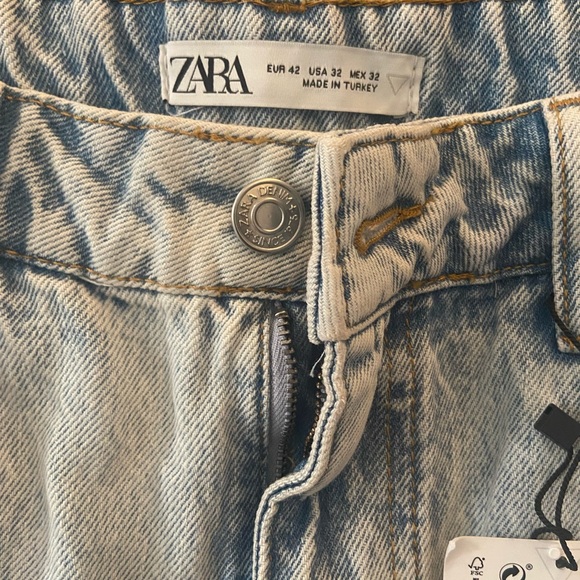 Zara Men’s denim shorts - Picture 2 of 6